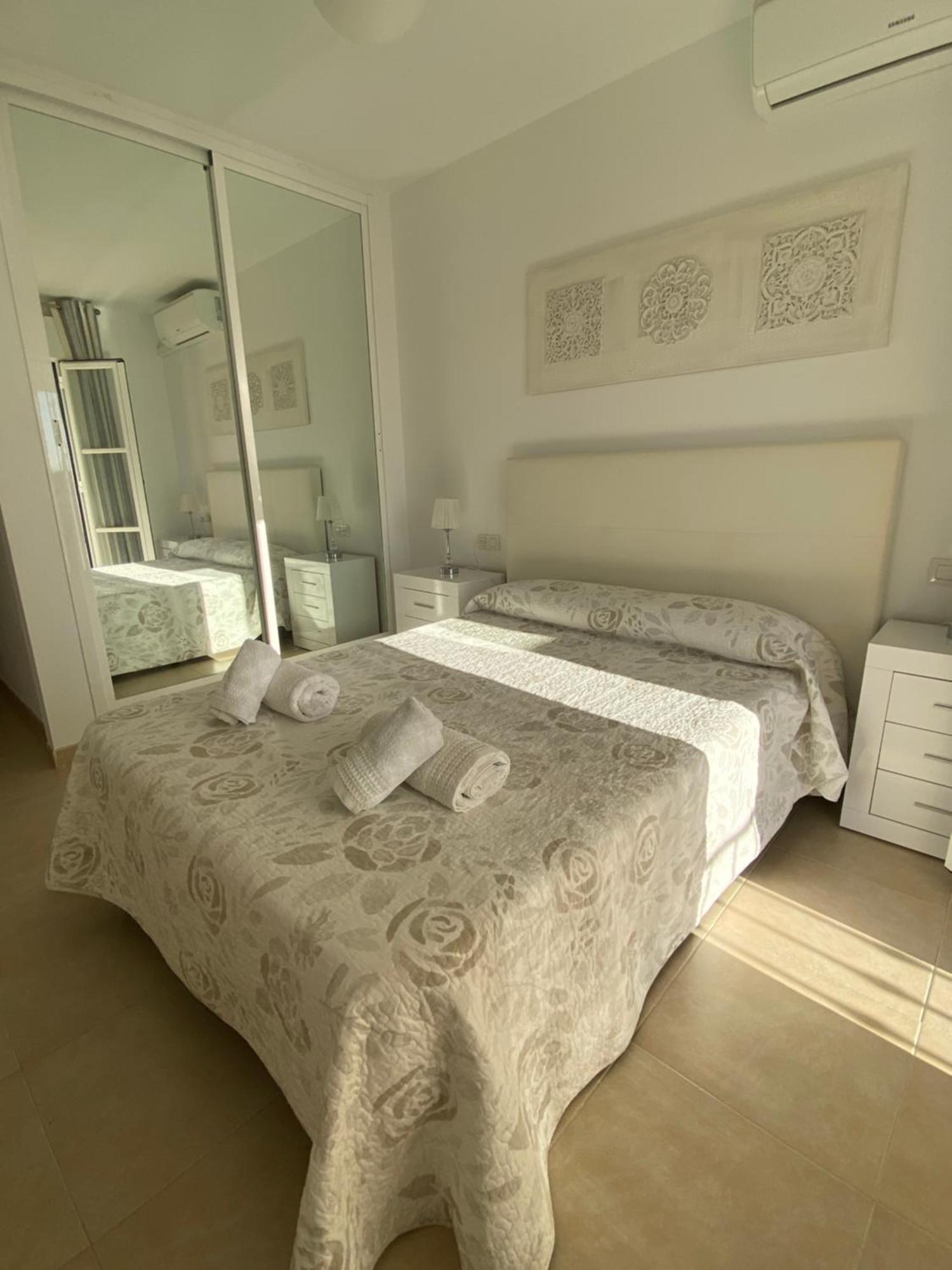 Apartamento Con Vistas Ла-Кала-де-Михас Экстерьер фото