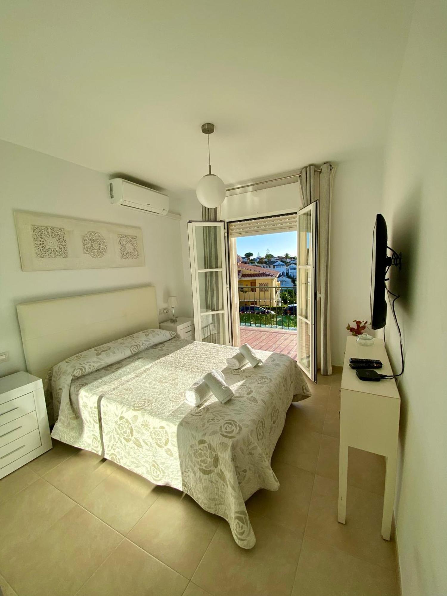 Apartamento Con Vistas Ла-Кала-де-Михас Экстерьер фото